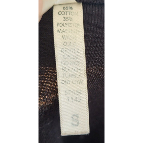 Color Story solid black crop top with long sleeves and button detail size small - Picture 5 of 6